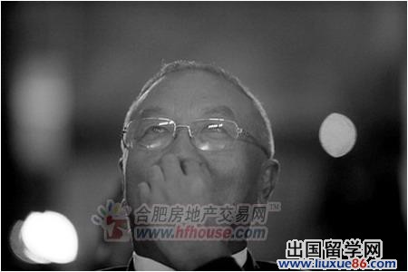 柳传志卸任 联想董事会主席