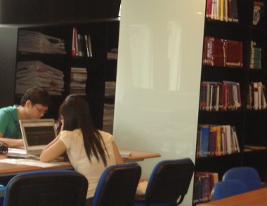 新加坡留学 莱佛士艺术设计学院本科课程学费一览