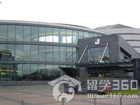 爱尔兰留学 放手让孩子学会独立