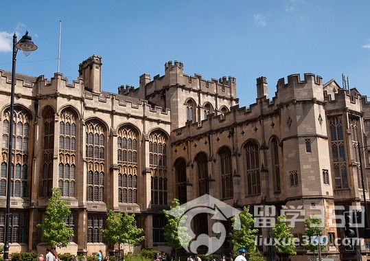 英国留学 机械工程专业就业前景广阔