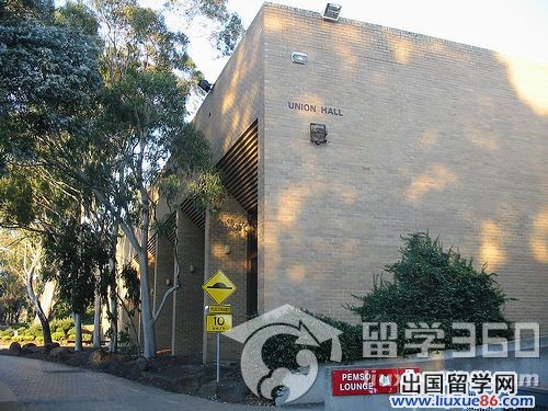 澳大利亚拉筹伯大学七大院校特色