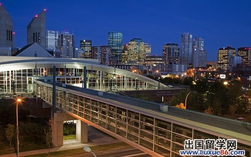 麦科文大学院校风光