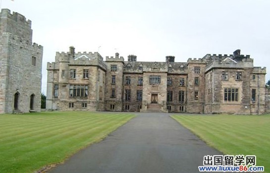 诺森比亚大学留学相关费用及申请材料清单