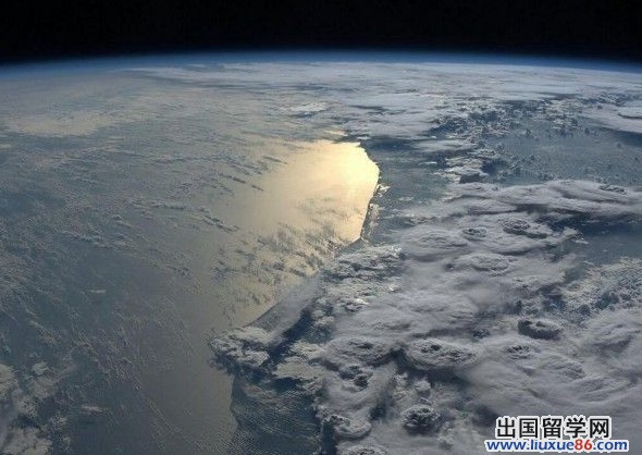 美国空间站宇航员发布精美太空照