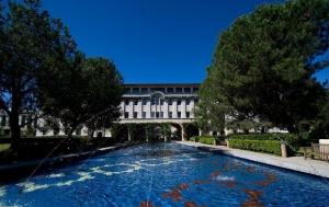 美国加州理工学院院校风光