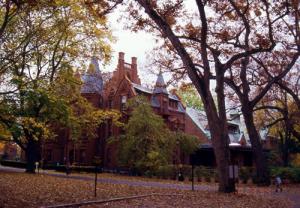 卫尔斯利女子学院校园风光