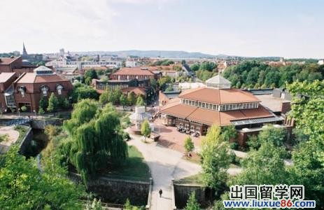 卡塞尔大学校园风光