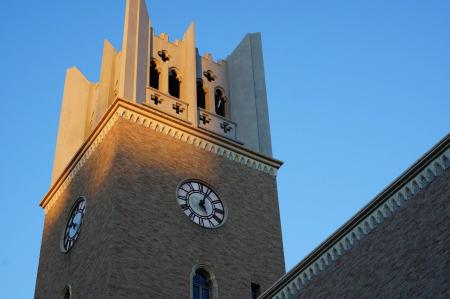 日本早稻田大学校园风景