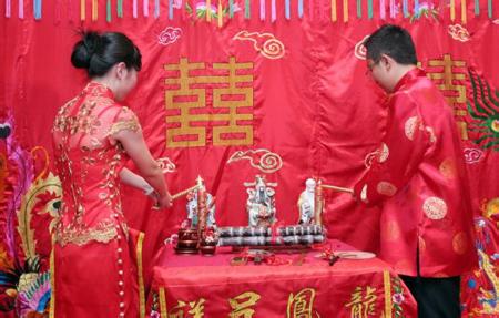 马年结婚主持词