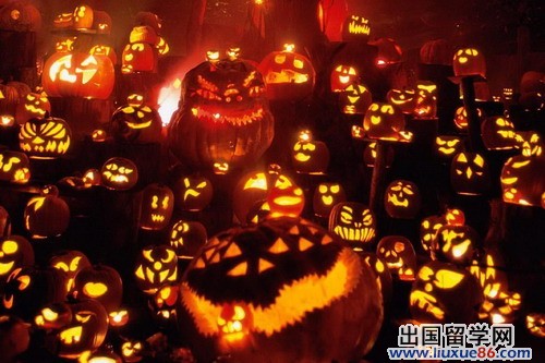 万圣节有哪些习俗