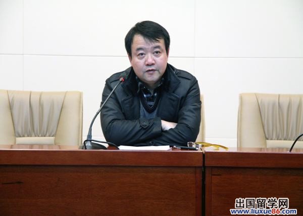大学开学典礼校长发言稿
