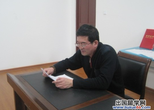 中学体育老师述职报告模板