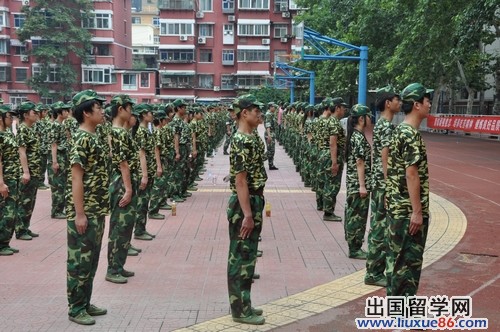 新生军训励志口号