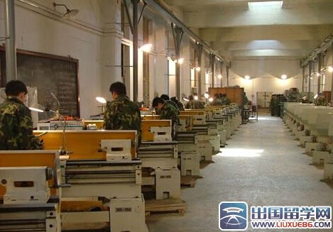 大学生车工实习报告