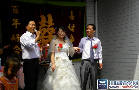 经典婚礼司仪主持词开场白范文