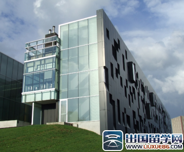 滑铁卢大学校园风景