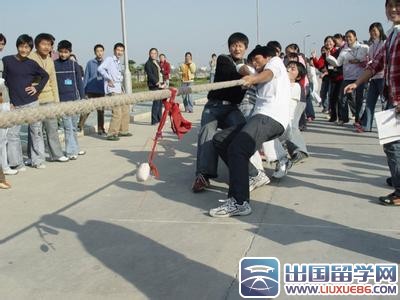 运动会口号16字押韵霸气