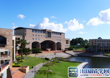 邦德大学校园风景