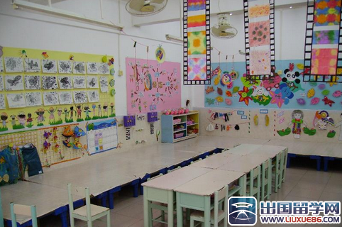 幼儿园大班教室布置