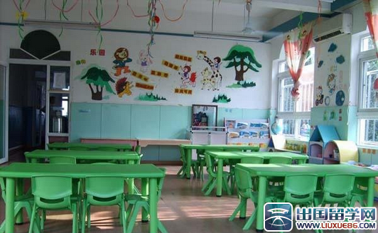幼儿园中班教室布置