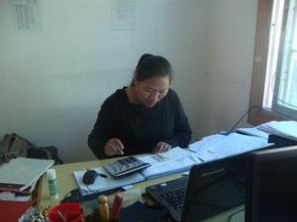 财务员工转正自我鉴定