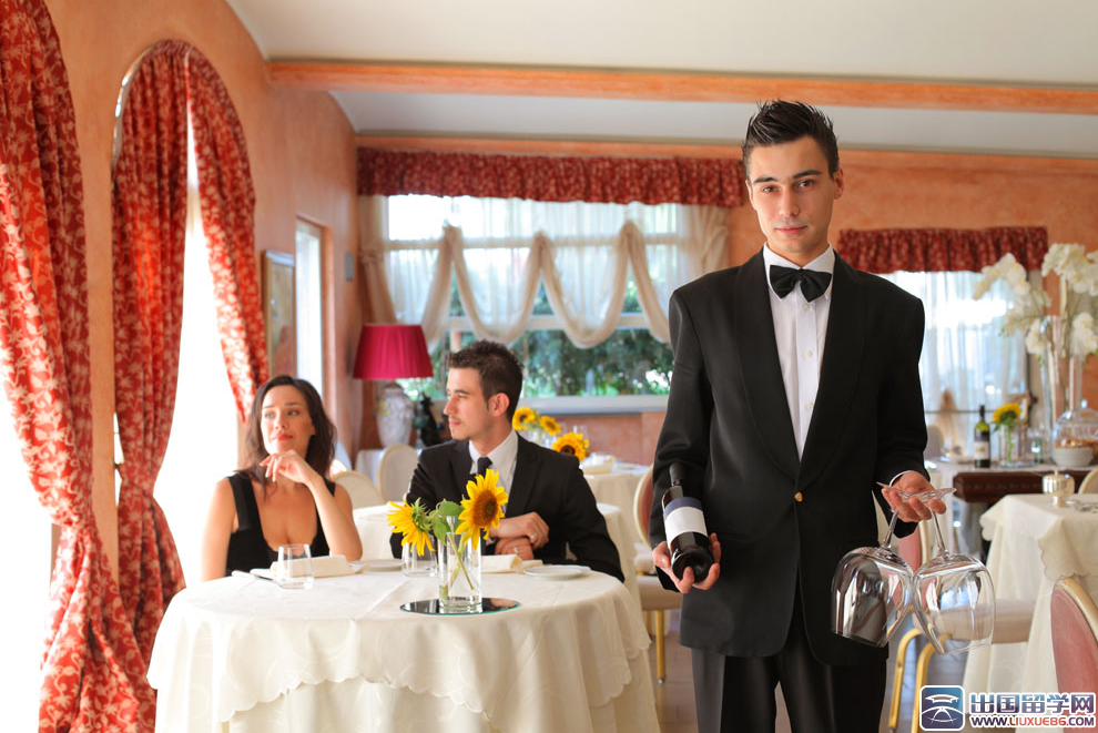 服务行业自我评价