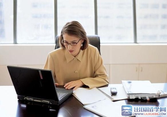 八月份工作总结怎么写