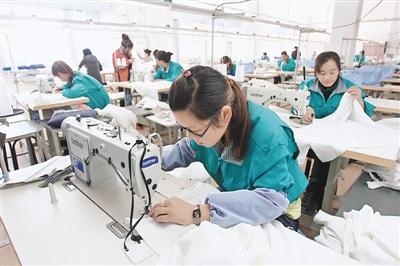 服装厂加工合同协议