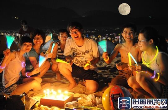 中秋同学聚会邀请函