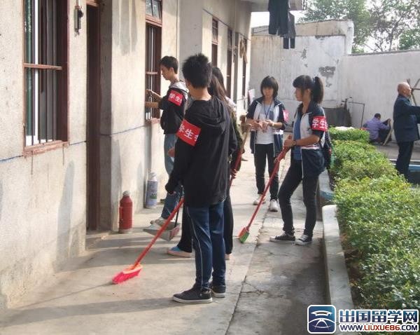 中学敬老月活动工作总结