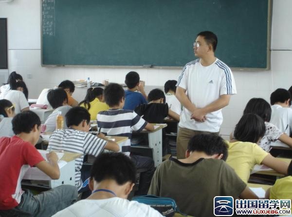 八年级初中班主任工作计划