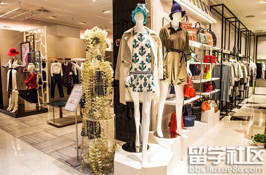 服装导购员岗位职责