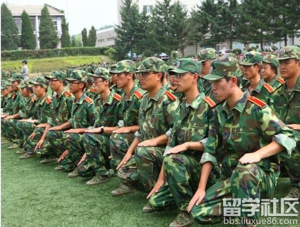 心得体会军训500字大学