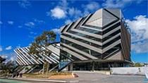 友好助力学生成功转专业申请实现名校莫纳什大学之梦