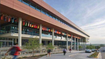 美国最适合国际生留学的十大商学院