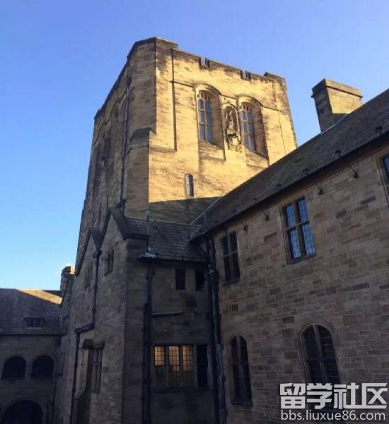 英国班戈大学风景照