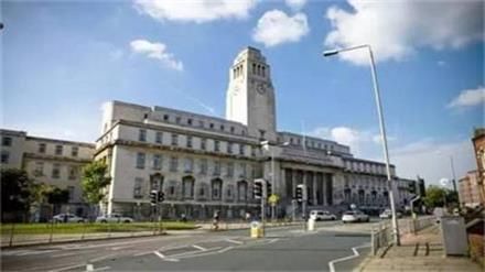 恭喜张同学获得利兹大学录取