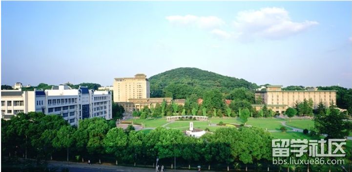 武汉大学2.png